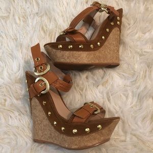 Bertinni Tan Wedges size 6